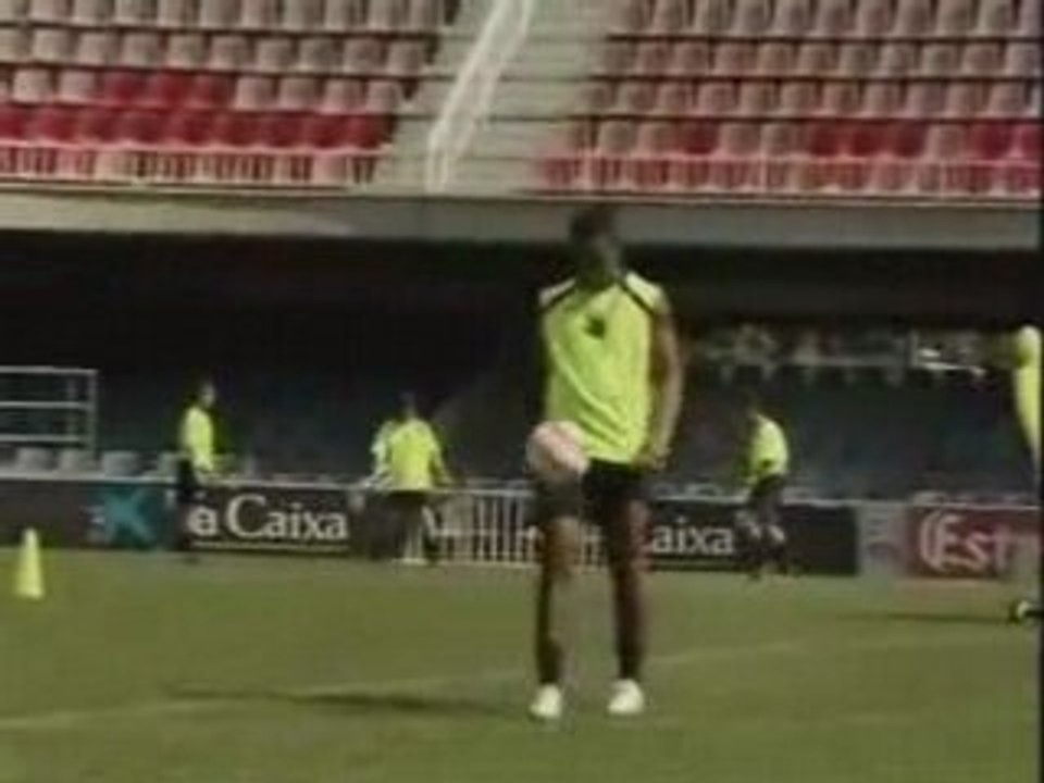 Ronaldinho_training