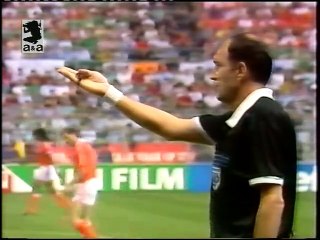 1990 FIFA World Cup - Netherlands v. Ireland
