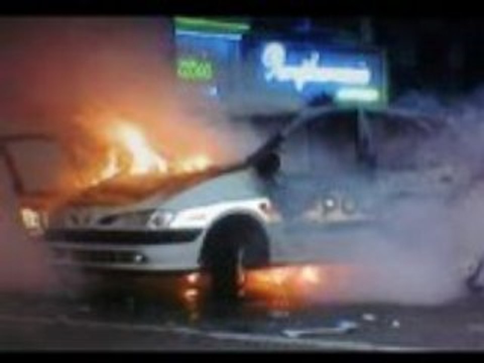 (R)clip hall 9