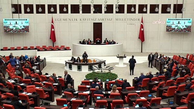 CHP'li vekil Meclis kürsüsüne beyaz Toros direksiyonuyla çıktı