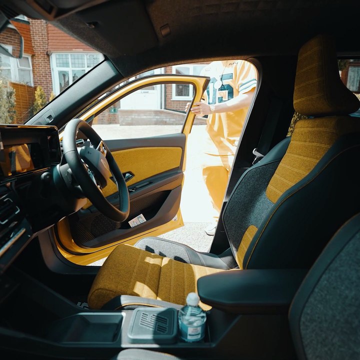 Ali G is back - sort of - as impersonator teams up with General Levy for Reggae Land Milton Keynes promo