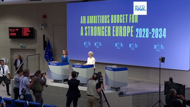 Еврокомиссия предлагает выделить Украине 100 миллиардов евро