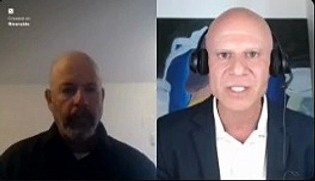 Steve Kay Variety show guest Richard Blank Costa Ricas Call Center