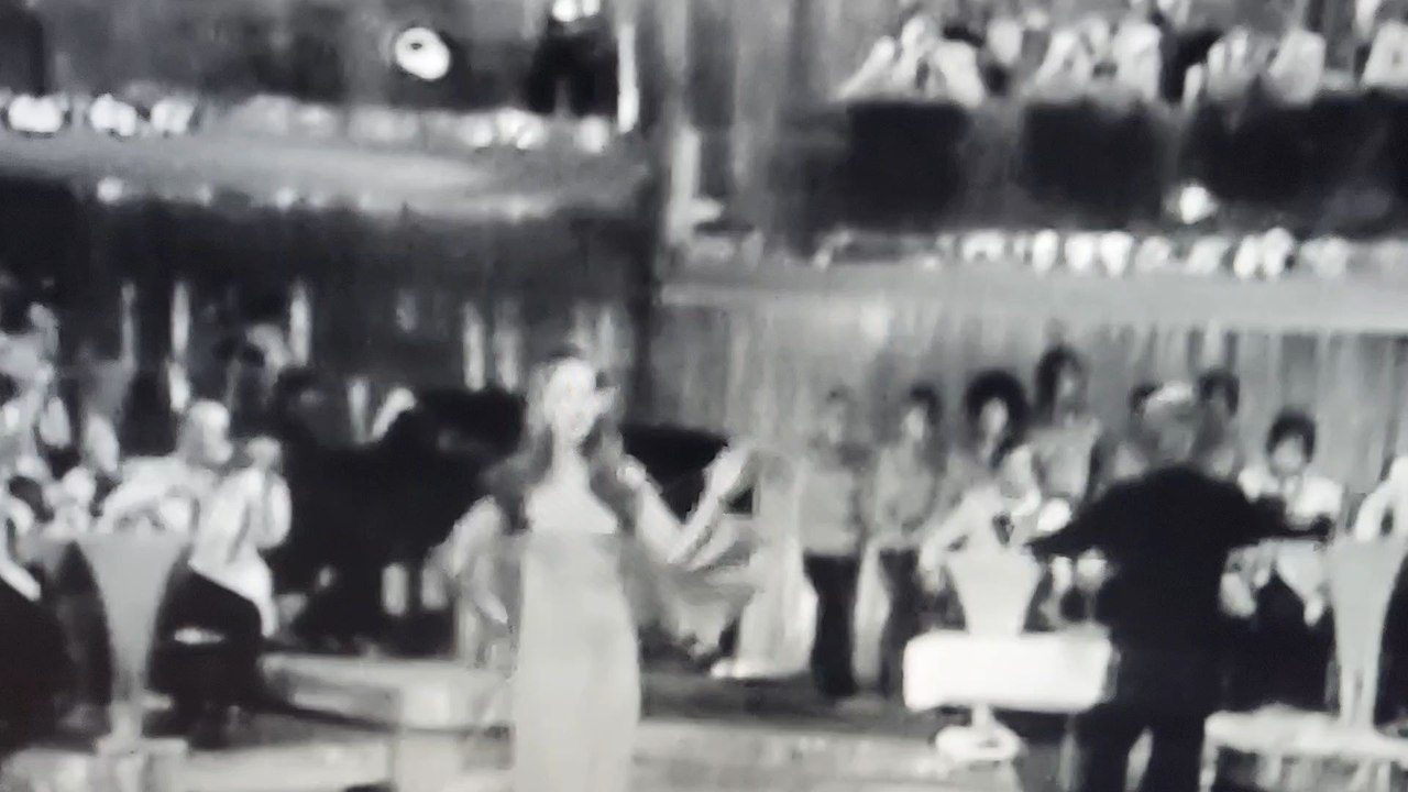 Sheila: une poupée de porcelaine