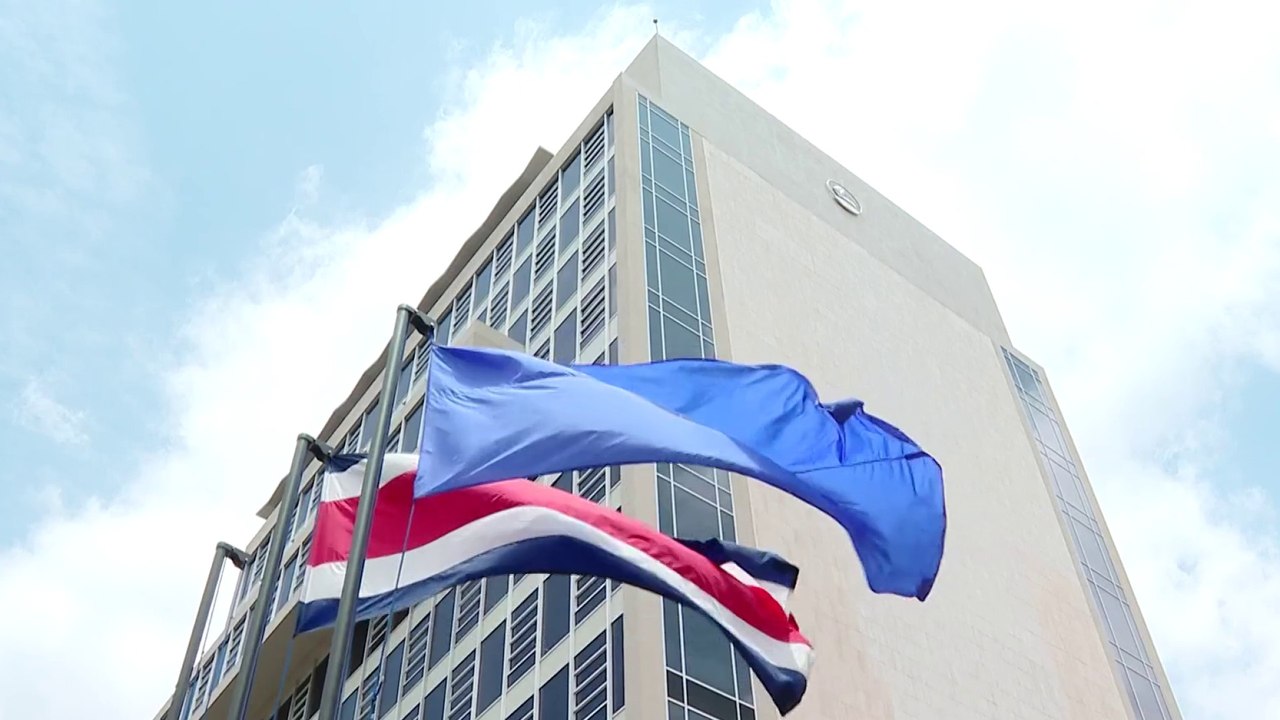 tn7-Casi 8 mil recursos de amparo contra CCSS han llegado a Sala IV en 2025-170725