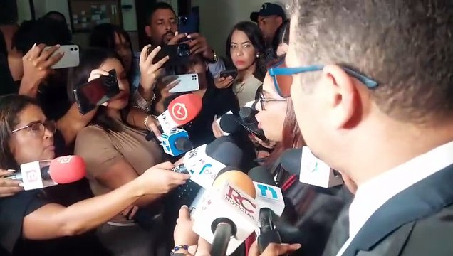 Juez impone prisión domiciliaria a todos los imputados del caso de corrupción Lobo