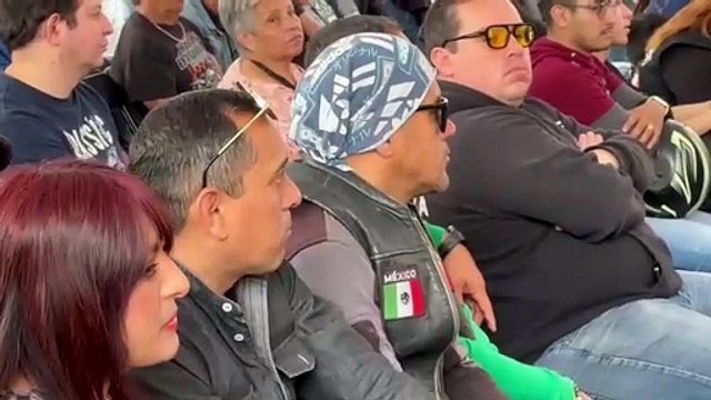 Entregan cascos gratis a motociclistas