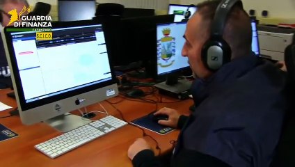 'Ndrangheta, le mani dei Gallace di Guardavalle sul narcotraffico dal Sudamerica. Un "broker" gestiva le operazioni : 9 arresti