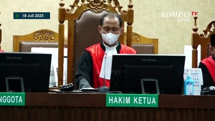 Momen Hasto Kristiyanto Serukan Merdeka di Depan Majelis Hakim