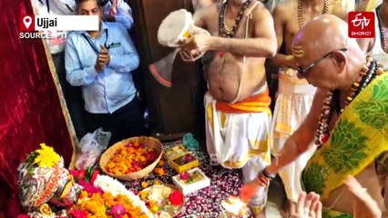 Sawan Rush Brings Brisk Business To Flower Vendors In Ujjain