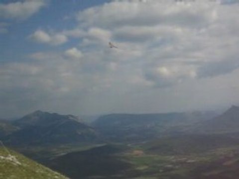 Décollage d'Aspres en delta