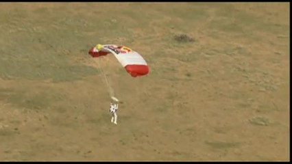 Addio a Felix Baumgartner, il re degli sport estremi