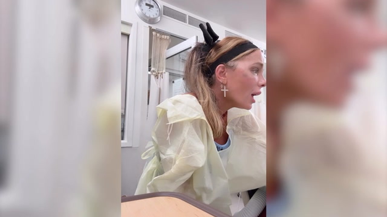 Kate beckinsale shares video singing to her mum in an emotional tribute post