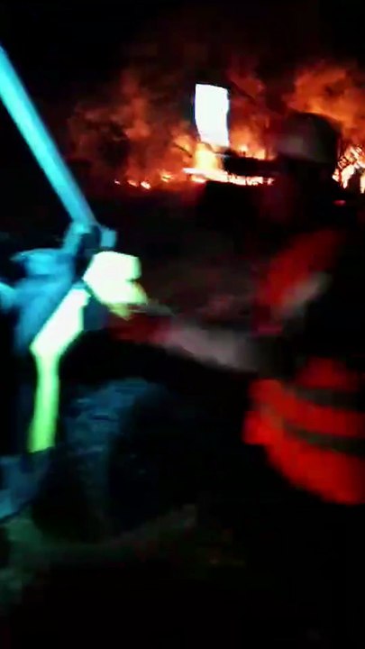 5 incendios de interface en distintas locaciones incluyendo municipio de la guardia y porongo donde se registraron los incendios de magnitud, desplazando 5 unidades de extinción, abastecimiento y apoyo, desplazando 20 bomberos UUBR