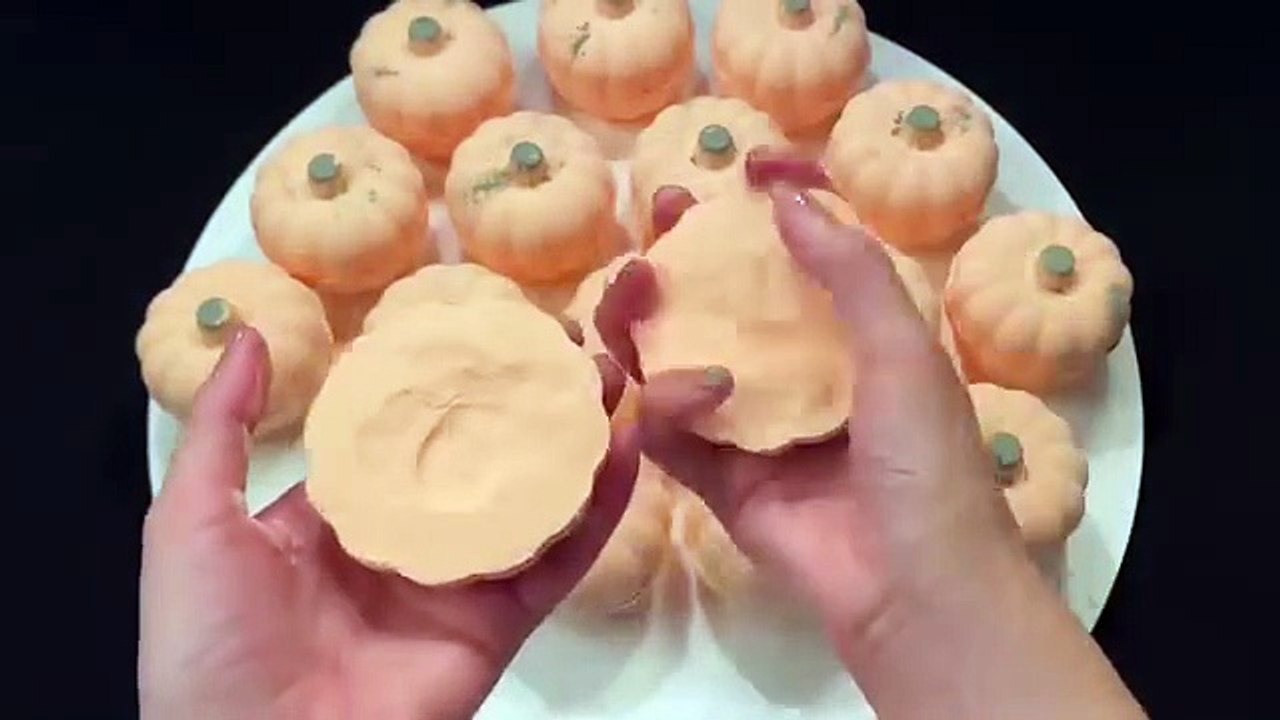 Chalk Crushing ASMR