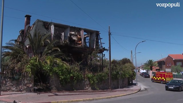 'Calma tensa' en la urbanización Calypo Fado donde los vecinos han vuelto a sus casas