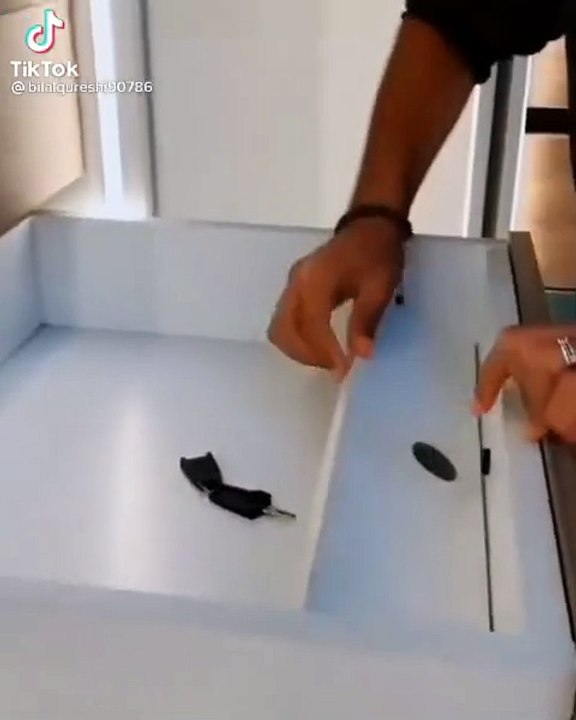 Wardrobe Drawer Locker ⚒️