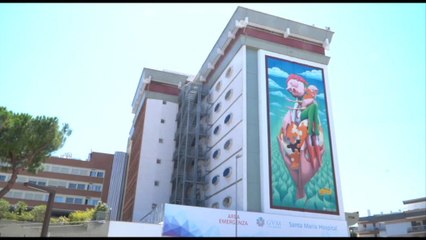 Bari, inaugurato il murale Core a Core al Santa Maria Hospital