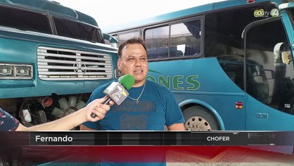 Taxis sin regulación invaden rutas foráneas y desplazan al transporte público foráneo en Autlán