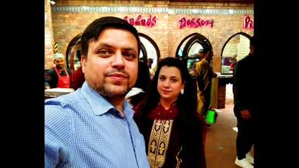 Delicious Mutton Chicken Fish Prawns BBQ at Lal Qila restaurant Karachi