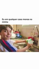 minha mãe respondendo as perguntas