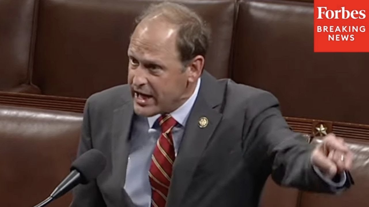 Andy Barr Warns That Without GENIUS Act, U.S. Could Turn Into Cryptocurrency 'Surveillance State'