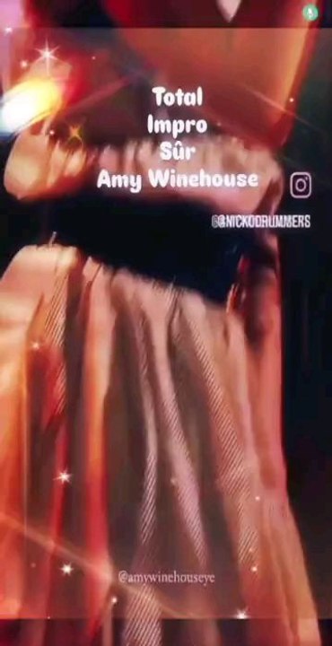 une grande voie, une sacrée femme qui c'est faîte tout simplement laisser tomber et pire, assassiné, appelons un chat un chat. c'est avec modestie et en tant que batteur que je lui ai envoyé mes ondes positives. Amy advitam eternam