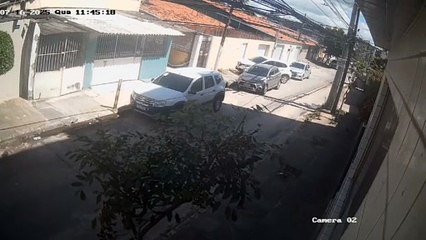 Câmera flagra momento em que empresário é assassinado em Pernambuco