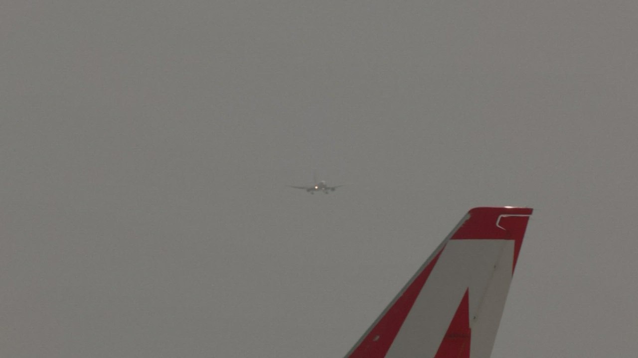 Thousands DEPORTED to VENEZUELA by TRUMP and the U.S. return home in shocking scenes