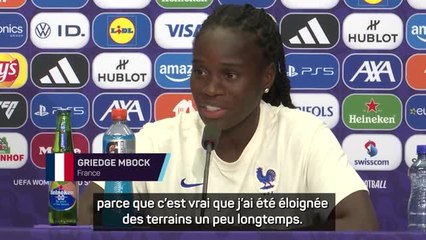 Bleues - Mbock : “J’ai forcément pas mal d’impatience"