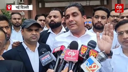 साकेत कोर्ट में दिल्ली पुलिस के खिलाफ वकीलों की हड़ताल, जमकर की नारेबाजी, जानें क्या है पूरा मामला