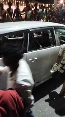 सहारनपुर में कांवड़ियों का उत्पात इनोवा तोड़ी