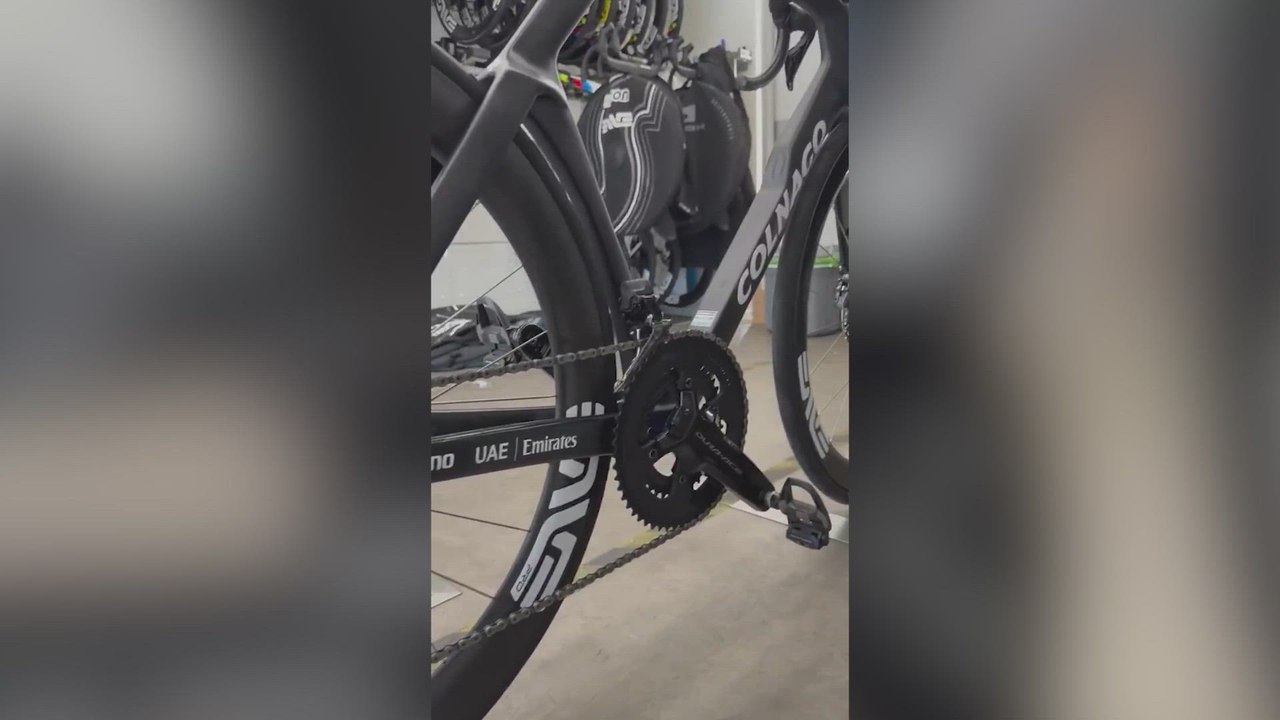 Pogacar’s extreme bike setup for Tour mountain time trial: no bar tape, no bottle, no cage