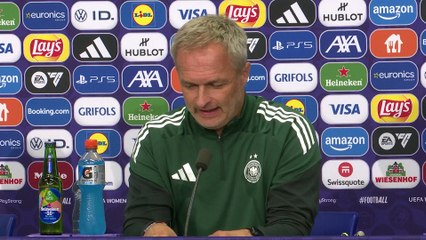 Wück : "Si on regarde simplement les chiffres, les favorites, c’est la France"
