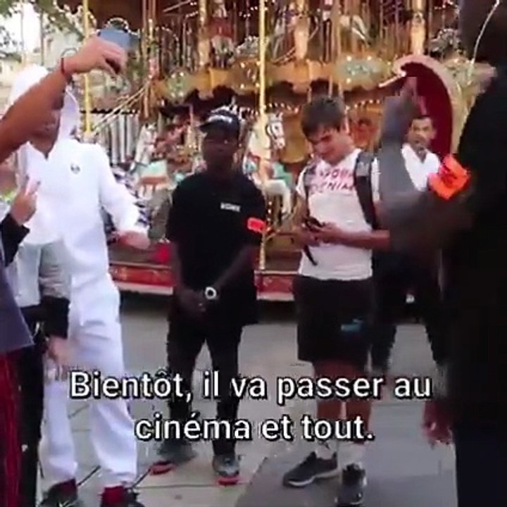 Se faire passer pour une célébrité ! (Caméra Cachée)