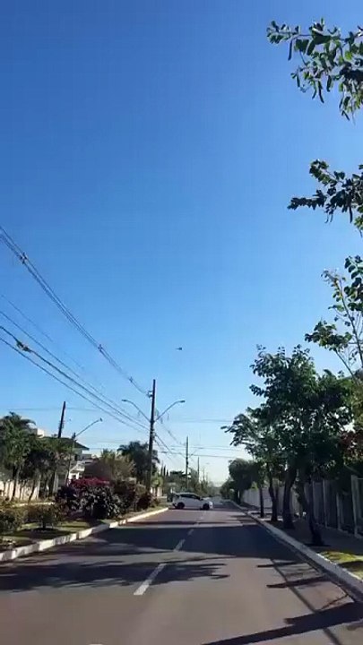 🇧🇷 L'ancien président brésilien Jair Bolsonaro  a fait l'objet de mandats de perquisition et de saisie exécutés à son domicile et au siège du parti PL à Brasília.   Les mandats ont été émis par le juge Alexandre de Moraes de la Cour suprême