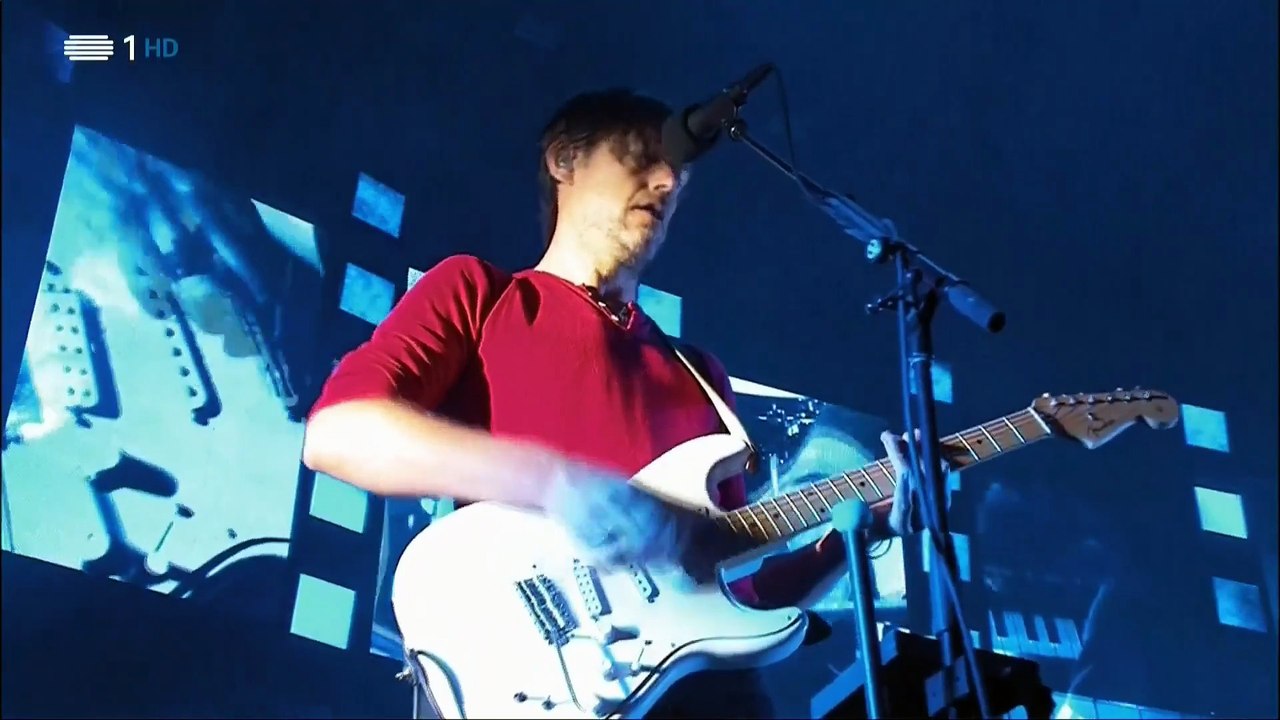 Decks Dark - Radiohead (live)