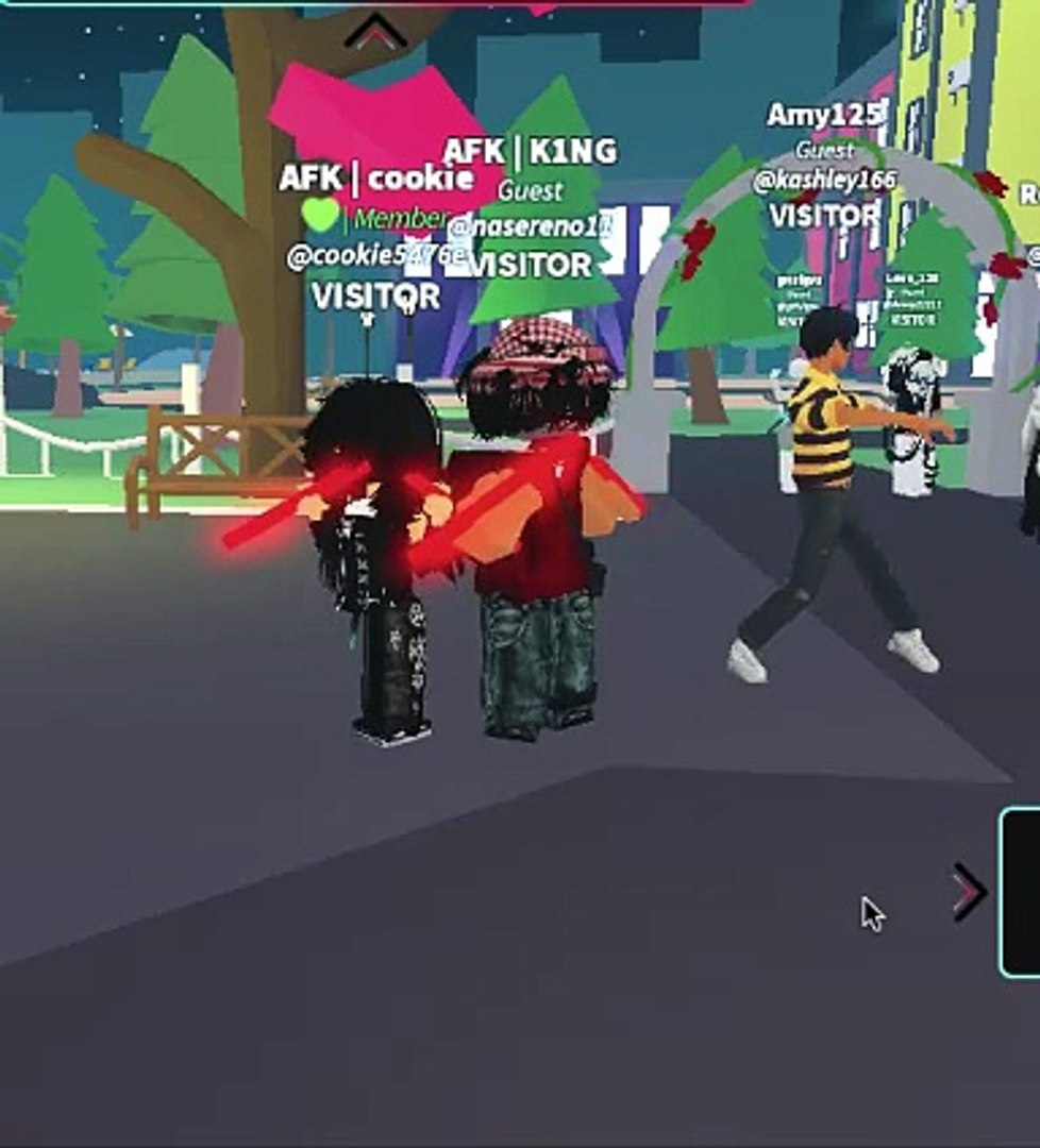 ⁣dancing with my Roblox friend