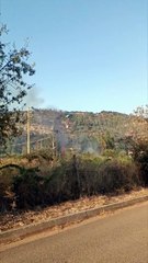 Vasto incendio a Gairo, in Sardegna in azione elicottero e mezzi aerei - VIDEO