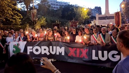 Via D'Amelio, a Palermo la fiaccolata in memoria di Paolo Borsellino