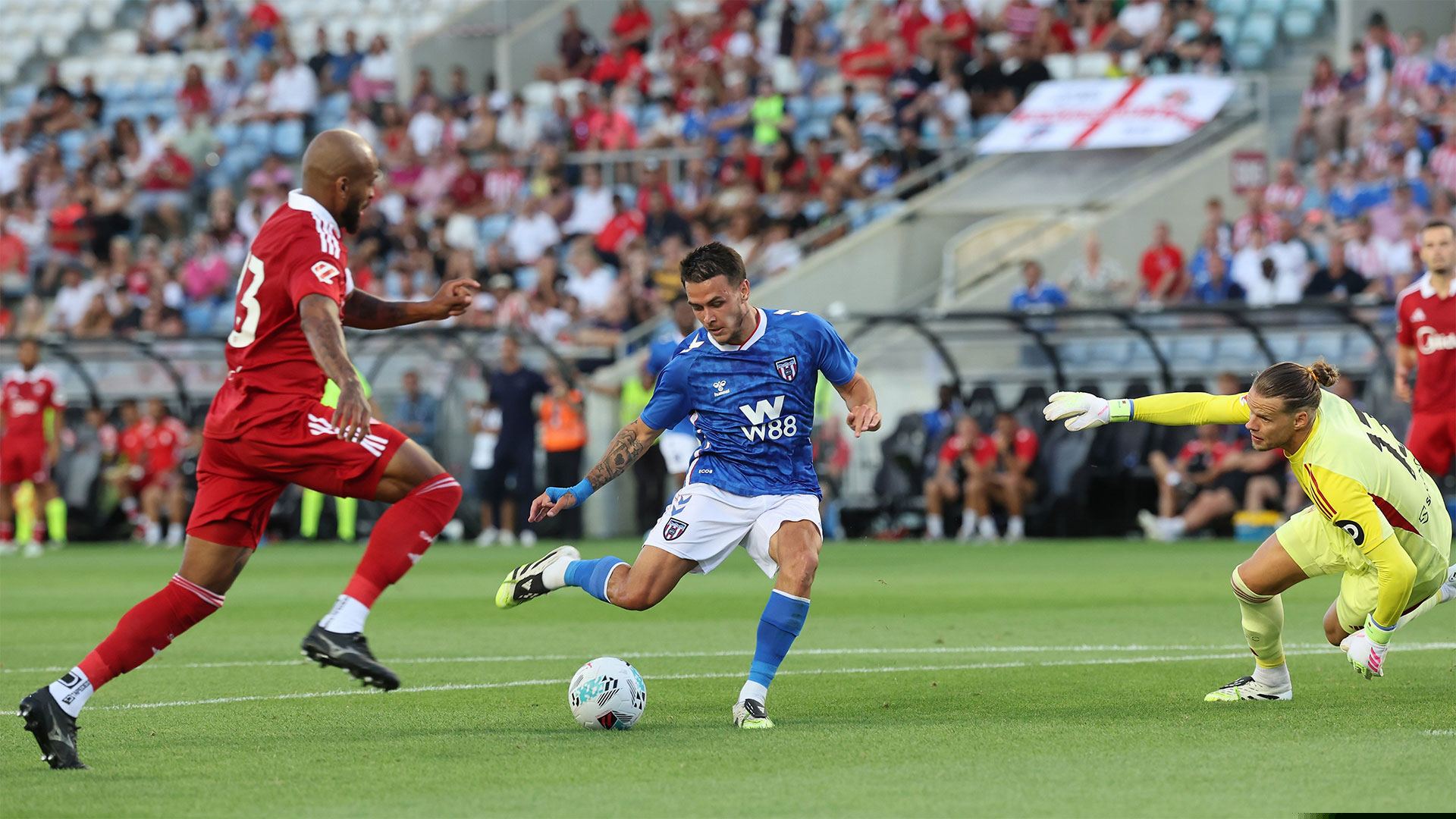 Sevilla v Sunderland