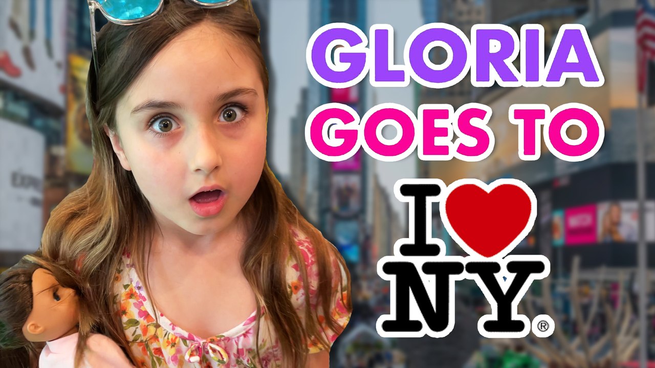 Gloria Goes To: New York City Times Square