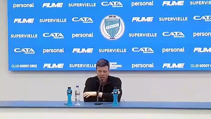 Conferencia de prensa, Esteban Solari