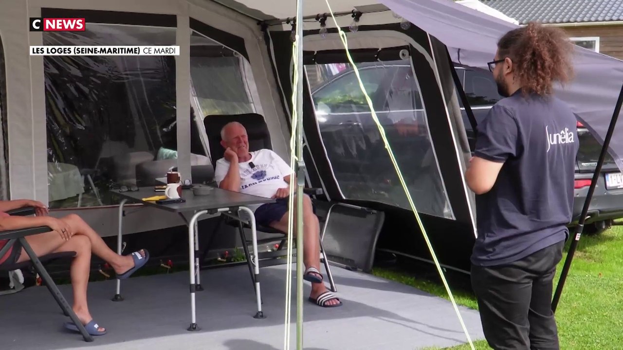 Vacances : un saisonnier dans un camping