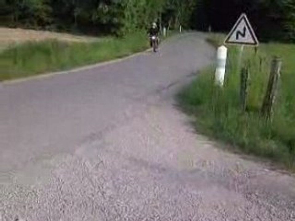 Jo en mhr répliqua
