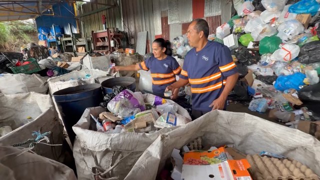 mqn-Lo perdieron todo, menos la fe: esta pareja salió del botadero y levantó una empresa modelo-230725