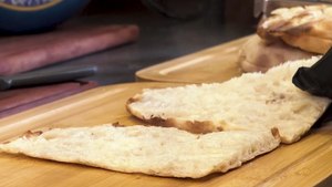 VIDEO 1 - SANDUICHE PARMA E MUSSARELA