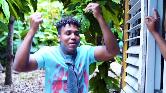 Se hizo pasar por Abogado y esto paso LOS SOCIOS SOY