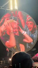 trouble in paradise?? 👀 #coldplay #boston #coldplayconcert #kisscam #fyp