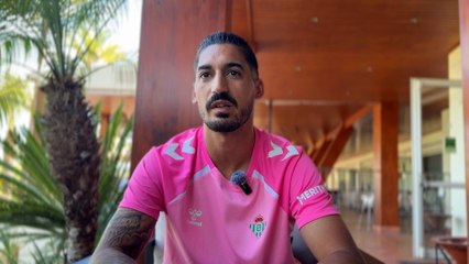 Álvaro Valles: "Estoy donde quería estar, en mi lugar, en mi sitio"